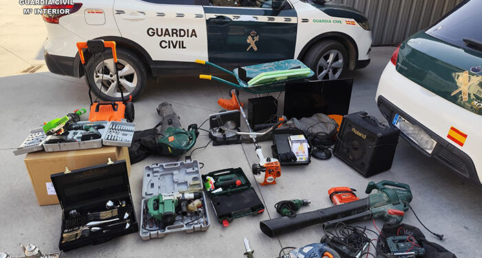 Esclarecidos una serie de robos cometidos en Loranca de Tajuña durante las fiestas patronales: fue una mujer española 1 Esclarecidos una serie de robos cometidos en Loranca de Tajuña durante las fiestas patronales