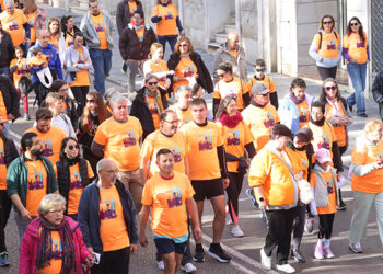 Guadalajara visibiliza la violencia contra la mujer con una marcha popular y la suelta de 41 globos blancos simbolizando las mujeres asesinadas en 2024 9 Guadalajara visibiliza la violencia contra la mujer con una marcha popular y la suelta de 41 globos blancos simbolizando las mujeres asesinadas en 2024