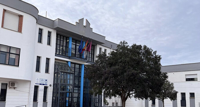 El PP pide a la Junta una solución “inmediata” al problema de la falta de conserjes en el IES Fernando de los Ríos de Quintanar del Rey 1 IES Fernando de los Ríos de Quintanar del Rey