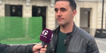 El PSOE reclama a Guarinos una “reforma urgente” de los campos de fútbol anexos al Escartín, por su crítica “falta de mantenimiento”