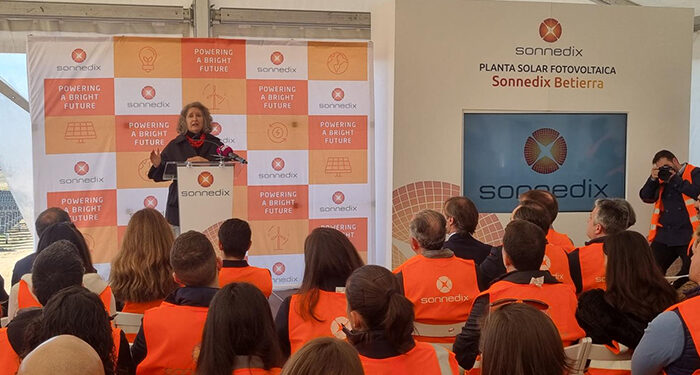 Inaugurado en Belinchón el complejo fotovoltaico Betierra con una inversión de 115 millones 1 Inaugurado en Belinchón el complejo fotovoltaico Betierra con una inversión de 115 millones