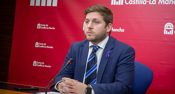 La Consejería de Fomento va a destinar el 83 por ciento de su presupuesto a inversiones directas, transferencias y ayudas a los ciudadanos y las empresas 1 La Consejería de Fomento va a destinar el 83 por ciento de su presupuesto a inversiones directas, transferencias y ayudas a los ciudadanos y las empresas