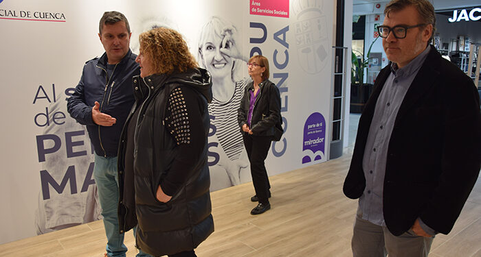 La Diputación de Cuenca y el Centro Comercial El Mirador se unen para divulgar la labor de los Servicios Sociales en la provincia 1 La Diputación de Cuenca y el Centro Comercial El Mirador se unen para divulgar la labor de los Servicios Sociales en la provincia