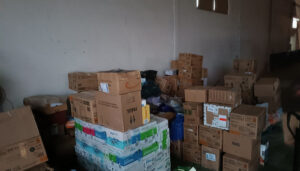 La Dirección de la Emergencia en Valencia pide a los responsables que hacen acopio de material que lo mantengan almacenado