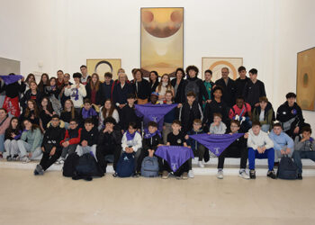 La Fundación Antonio Pérez recibe la visita de un grupo de 60 alumnos, profesores y autoridades de Trouville-sur-mer