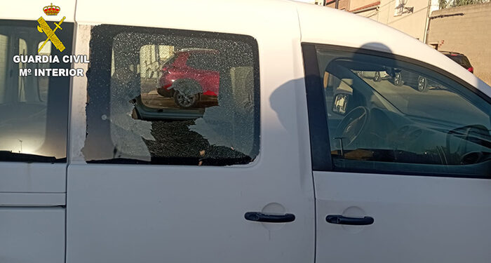 La Guardia Civil detiene en Las Pedroñeras a cinco jóvenes por siete delitos de daños 1 La Guardia Civil detiene en Las Pedroñeras a cinco jóvenes por siete delitos de daños