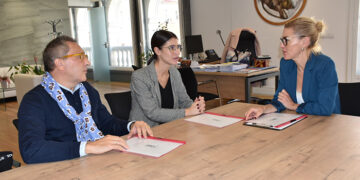 La Junta colaborará con el Ayuntamiento de Villanueva de la Jara en el proyecto de recuperación documental ‘La Jara en el tiempo II’