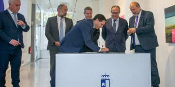La Junta crea un máster innovador para transformar el futuro de las entidades locales junto con las Diputaciones provinciales y la UCLM