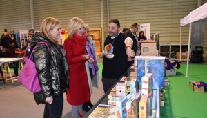 La Junta vuelve a colaborar con la asociación ‘Dados Colgados’ en la cuarta edición del salón ‘Cuenca Juega’