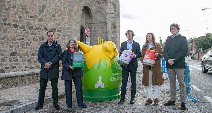 La Junta y Ecovidrio presentan la campaña de recogida de vidrio con iglús inspirados en Disney para fomentar un mayor reciclaje 1 La Junta y Ecovidrio presentan la campaña de recogida de vidrio con iglús inspirados en Disney para fomentar un mayor reciclaje