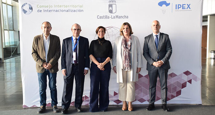 La apertura exterior de la economía regional crece en 19 puntos en una década y el stock de inversión internacional supone ya el 16 por ciento del PIB 1 La apertura exterior de la economía regional crece en 19 puntos en una década y el stock de inversión internacional supone ya el 16 por ciento del PIB