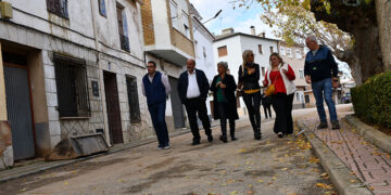 La oficina de Atención a los Afectados por la DANA de Mira itinerará por la Serranía Baja para atender a los damnificados de otros pueblos