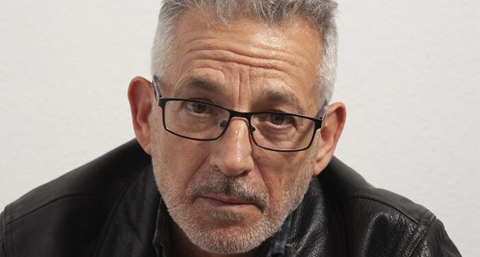 Las Casas Ahorcadas reflexiona sobre violencia de género con el autor Joe Álamo