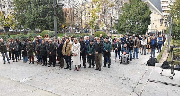 Las instituciones conquenses se unen en el acto central de la Diputación para condenar la violencia de género con motivo del 25-N 1 Las instituciones conquenses se unen en el acto central de la Diputación para condenar la violencia de género con motivo del 25-N