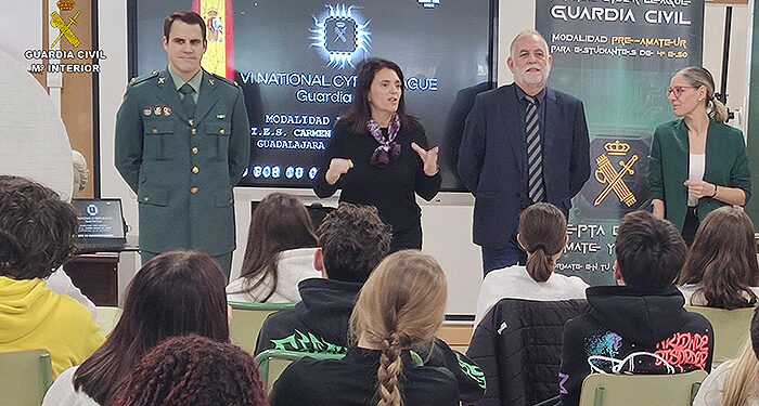 Más de un millar de estudiantes de 22 centros de Educación Secundaria de Guadalajara han participado en la “VI Ciberliga de la Guardia Civil” 1 Más de un millar de estudiantes de 22 centros de Educación Secundaria de Guadalajara han participado en la “VI Ciberliga de la Guardia Civil”