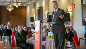 Page anuncia cerca de 14 millones de euros para talleres de empleo y que un millón de esta partida se reserva para los municipios afectados por la DANA