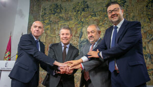 Page anuncia que la nueva Ley de Universidades saldrá a consulta pública en enero para “ordenar el ecosistema universitario” regional