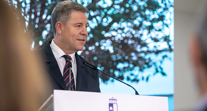 Page valora que Castilla-La Mancha lidere la inversión nacional en Atención Primaria después de darle “una vuelta tremenda a la Sanidad”