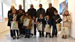 Premios y felicitaciones para los ganadores del concurso de dibujo “¿Cómo te imaginas el nuevo Hospital Universitario de Cuenca”