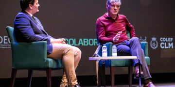 Toni Nadal llena el Buero Vallejo con una lección de vida y superación “donde la voluntad se puede entrenar”