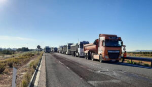 Transportes ejecuta las obras para rehabilitar y reponer el firme en 175,2 km de la AP-36 y A-43 en Castilla La Mancha