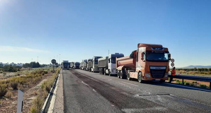 Transportes ejecuta las obras para rehabilitar y reponer el firme en 175,2 km de la AP-36 y A-43 en Castilla La Mancha