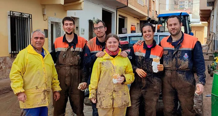 Voluntarios de Protección Civil de Huete ayudan en Mira en el operativo de emergencia tras la DANA 1 Voluntarios de Protección Civil de Huete ayudan en Mira en el operativo de emergencia tras la DANA