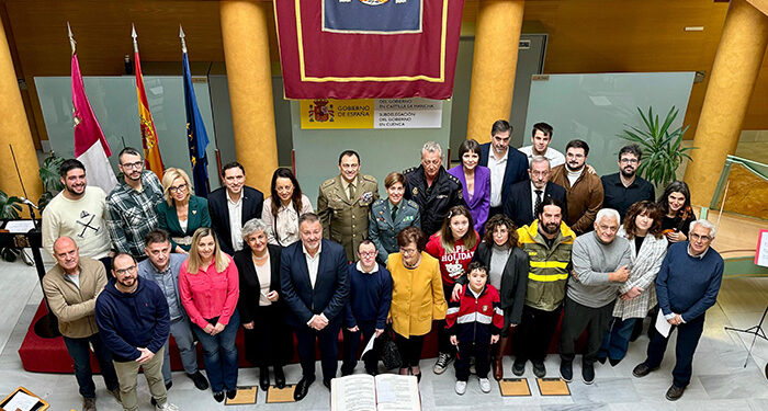La Subdelegación del Gobierno de Cuenca conmemora el aniversario de la Constitución Española con amplia representación de la sociedad conquense 1 La Subdelegación del Gobierno de Cuenca conmemora el aniversario de la Constitución Española con amplia representación de la sociedad conquense