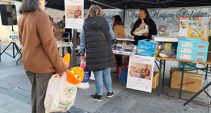 Cáritas Diocesana Sigüenza-Guadalajara supera su previsión de recogida de juguetes en Calle Mayor Solidaria
