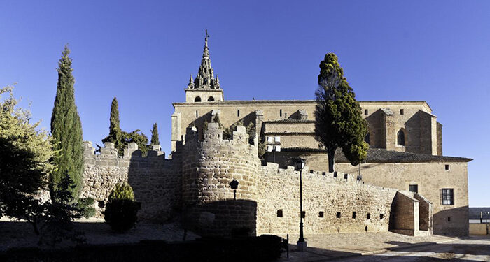 Castilla-La Mancha presentará su propuesta para FITUR 2025 en el centro de día de Villanueva de la Jara