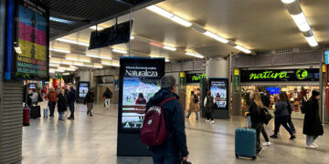 Cuenca se ha promocionado en las estaciones de AVE de Madrid y Barcelona durante dos semanas con un spot en 39 mupis