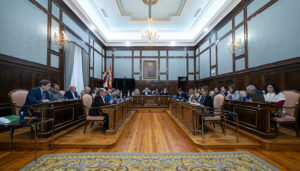 El PP avanza que si gobierna la Diputación eliminará el programa ‘Como en Casa’