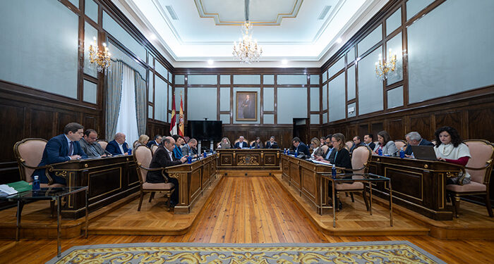 El PP avanza que si gobierna la Diputación eliminará el programa ‘Como en Casa’