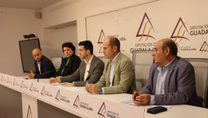 El PP ve “falta de ilusión y ambición, prioridades a dedo y engaño en las inversiones” en los Presupuestos de Vega