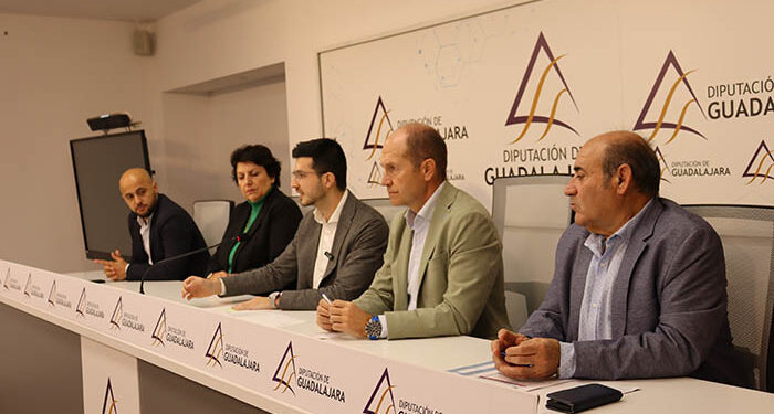 El PP ve “falta de ilusión y ambición, prioridades a dedo y engaño en las inversiones” en los Presupuestos de Vega 1 El PP ve “falta de ilusión y ambición, prioridades a dedo y engaño en las inversiones” en los Presupuestos de Vega