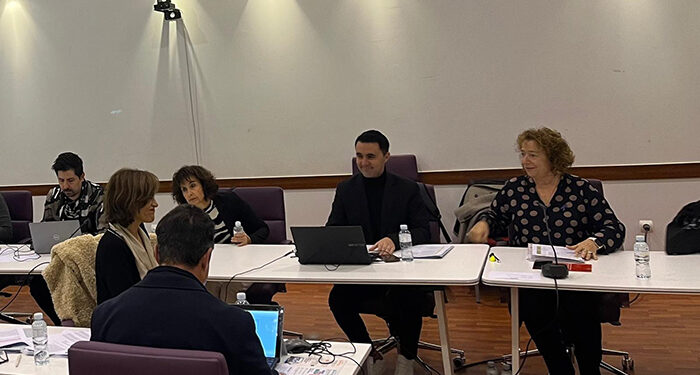 El PSOE lamenta “que el arreglo de los campos de fútbol anexos al Escartín no sea una prioridad para el gobierno de Guarinos” 1 El PSOE lamenta “que el arreglo de los campos de fútbol anexos al Escartín no sea una prioridad para el gobierno de Guarinos”