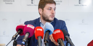Hernando celebra «enormemente» la sentencia del Supremo sobre el tren convencional de Cuenca y anuncia que se retoma el Plan X Cuenca