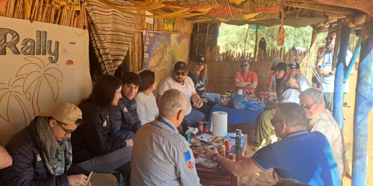 Dos conquenses en el Sáhara. Tercera etapa Tuareg: dunas, oasis de Oubira y lago Yasmina