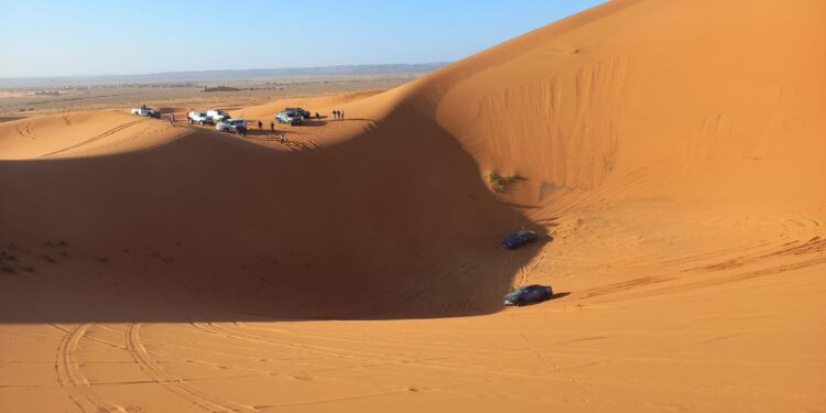 Dos conquenses en el Sáhara. Cuarta etapa Tuareg. Dunas y el mercado de Rissani