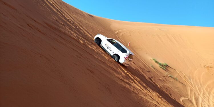 Dos conquenses en el Sáhara. Cuarta etapa Tuareg. Dunas y el mercado de Rissani