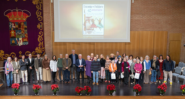José Luis Vega destaca la esencia cultural de Guadalajara” que conserva y transmite la Escuela de Folklore