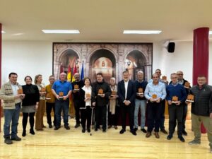 El Ayuntamiento de Cuenca reconoce a los 21 empleados públicos que se han jubilado en este año 2024 
