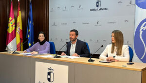La Junta reafirma su compromiso con la igualdad y presenta un informe pionero sobre la situación de las brechas de género en la región