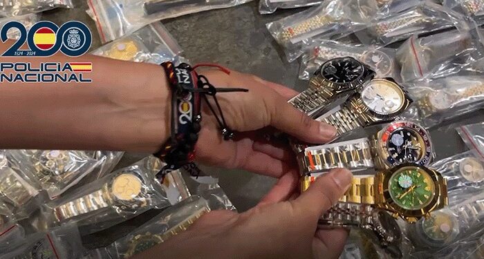 La Policía Nacional desmantela una trama de empresas, con detenidos en Guadalajara, que habría introducido en Europa casi 2.000 toneladas de efectos falsificados desde 2023 1 La Policía Nacional desmantela una trama de empresas, con detenidos en Guadalajara, que habría introducido en Europa casi 2.000 toneladas de efectos falsificados desde 2023
