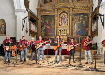 La ronda “Raíces” de Chiloeches gana la XXXIV edición del Certamen de Rondas Navideñas de Torija La ronda “Raíces” de Chiloeches gana la XXXIV edición del Certamen de Rondas Navideñas de Torija