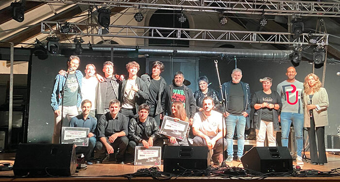 “Late Capital” se alza con el primer premio del concurso de Maquetas Musicales convocado por el Ayuntamiento de Guadalajara 1 “Late Capital” se alza con el primer premio del concurso de Maquetas Musicales convocado por el Ayuntamiento de Guadalajara