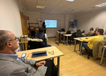 Los profesionales de talleres de San Clemente conocen las especificaciones de los lubricantes para transmisiones