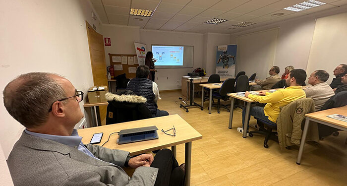 Los profesionales de talleres de San Clemente conocen las especificaciones de los lubricantes para transmisiones 1 Los profesionales de talleres de San Clemente conocen las especificaciones de los lubricantes para transmisiones