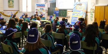 Mancomunidad de Aguas del Sorbe y el Club Alcarreño de Salvamento trasladan a 200 alumnos de CEIP Niña María la importancia del uso responsable del agua