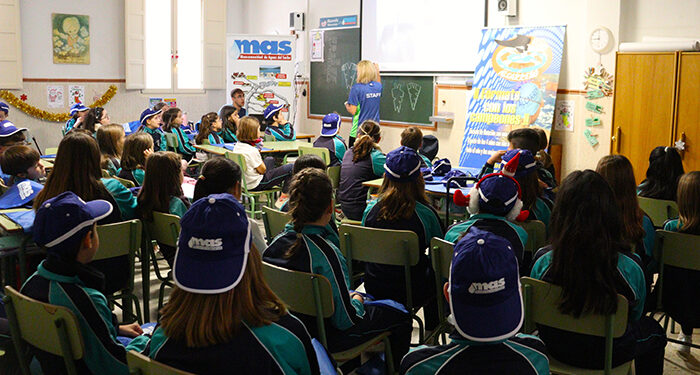 Mancomunidad de Aguas del Sorbe y el Club Alcarreño de Salvamento trasladan a 200 alumnos de CEIP Niña María la importancia del uso responsable del agua 1 Mancomunidad de Aguas del Sorbe y el Club Alcarreño de Salvamento trasladan a 200 alumnos de CEIP Niña María la importancia del uso responsable del agua